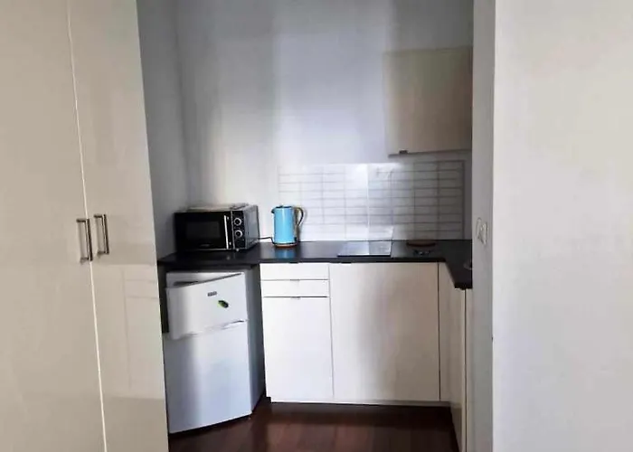 Great Apart Kabaty